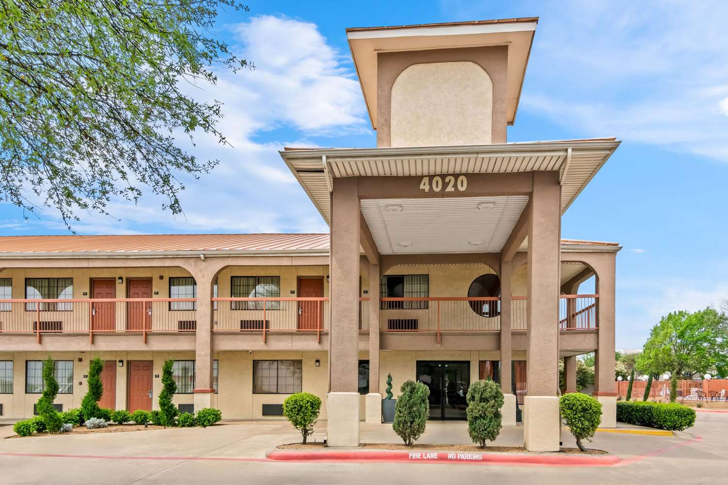 Super 8 by Wyndham Grand Prairie Southwest 2/24