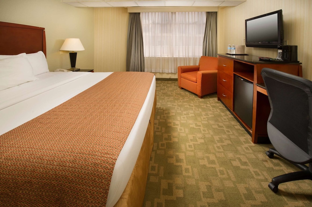 American Inn Of Bethesda 24/52