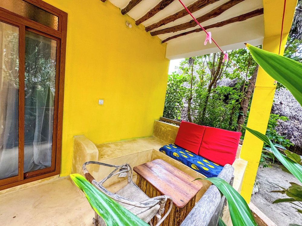 Sagando Bungalows 35/50