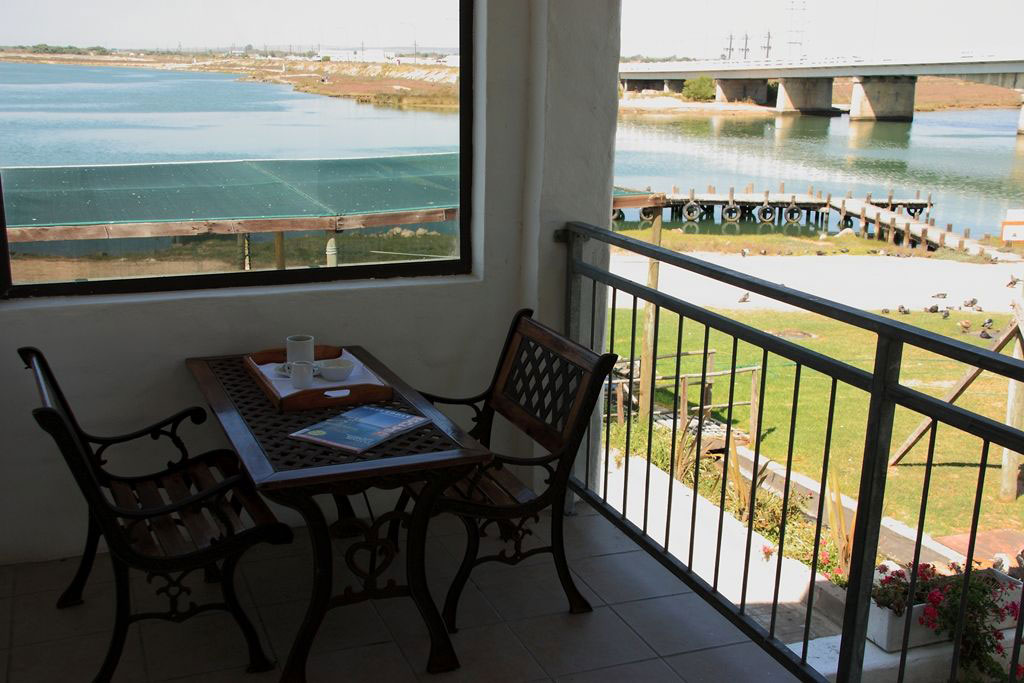 Riviera Hotel & Chalets 46/50