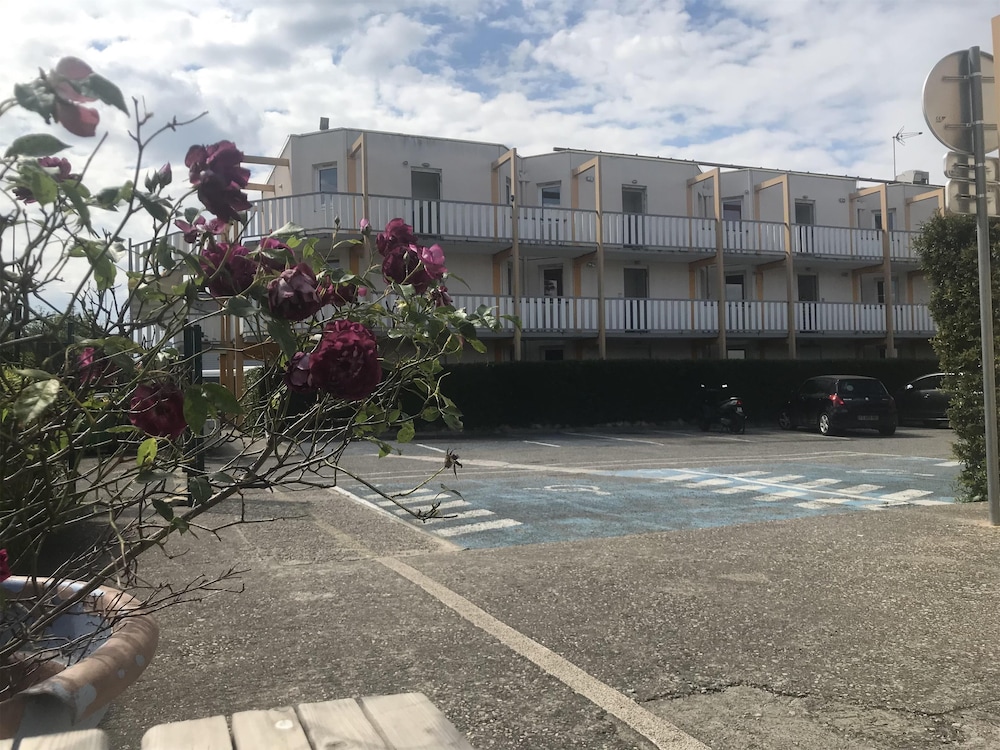 Hotel Premiere Classe Avignon Courtine 47/50
