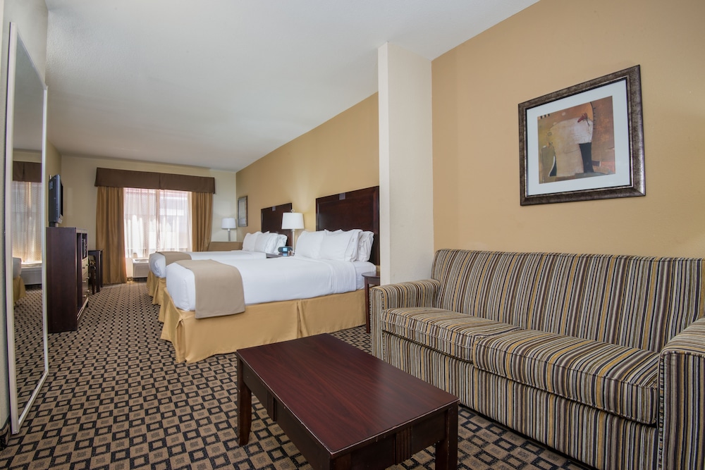 Holiday Inn Express Hotel Suites Clovis 23/49