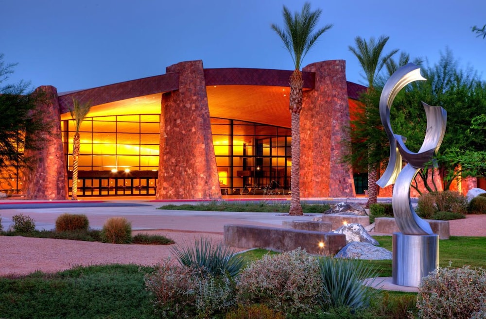 Desert Lodge 2/50