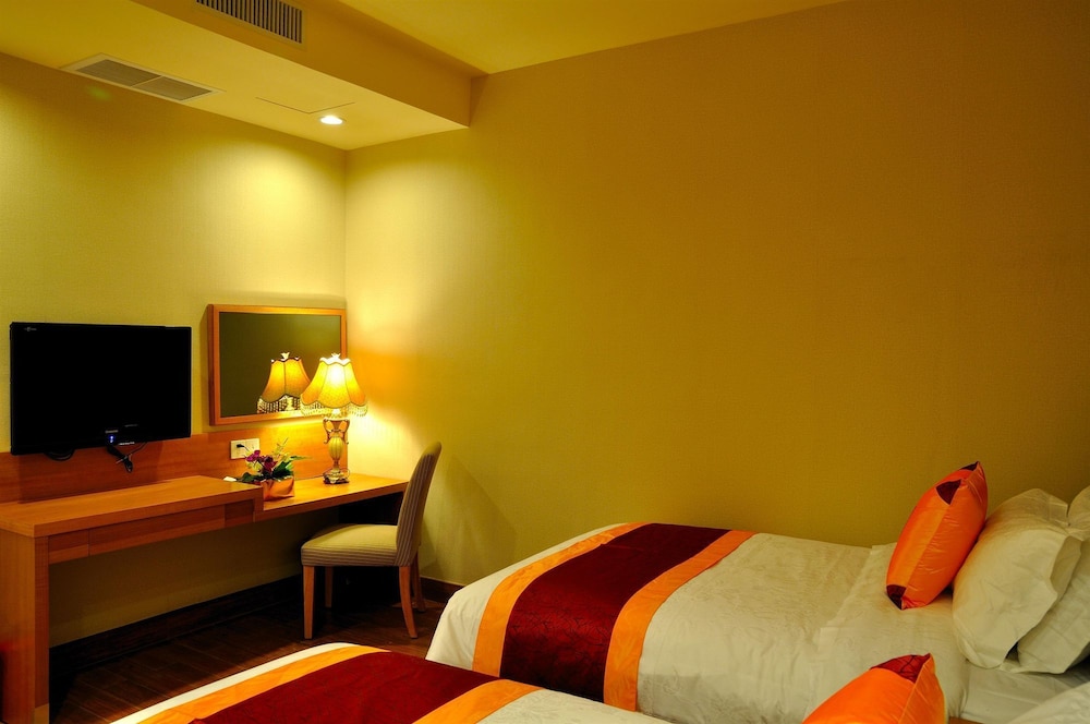 Royal Garden Hotel 20/39