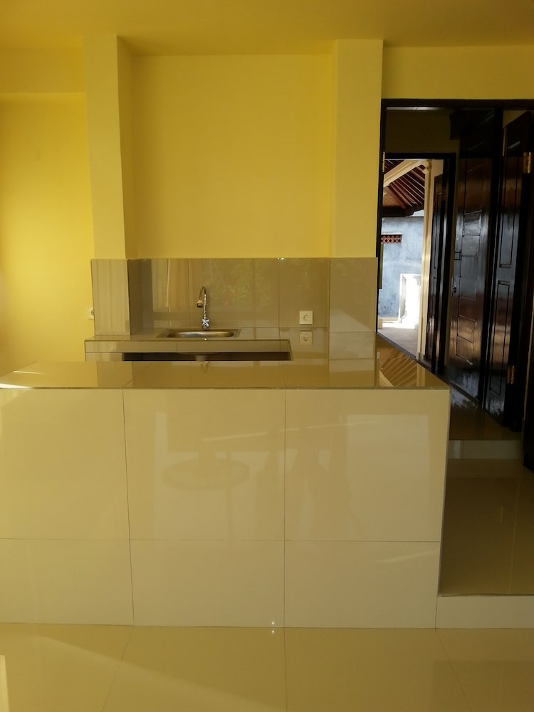 Puri Mandhara Lovina 45/45