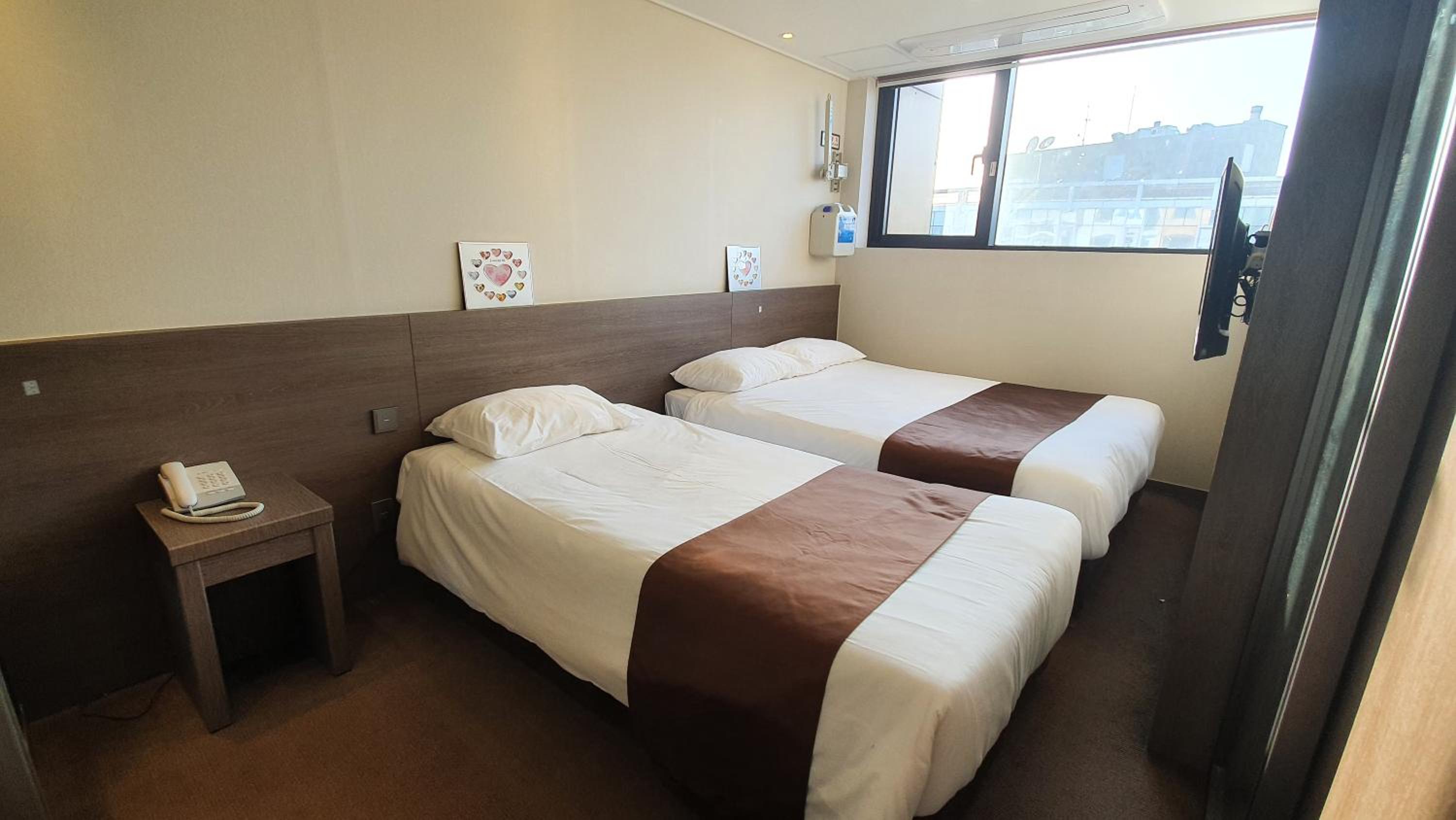 Grand Millions Hotel 16/42