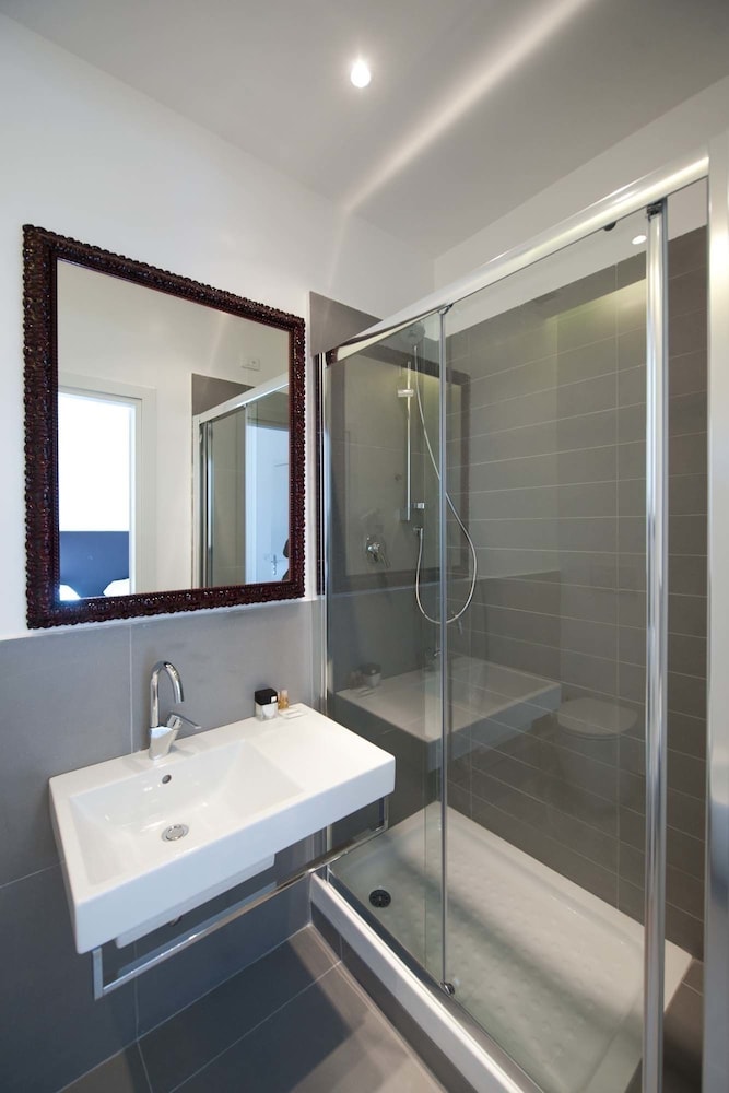 Imperia Suite 42/48