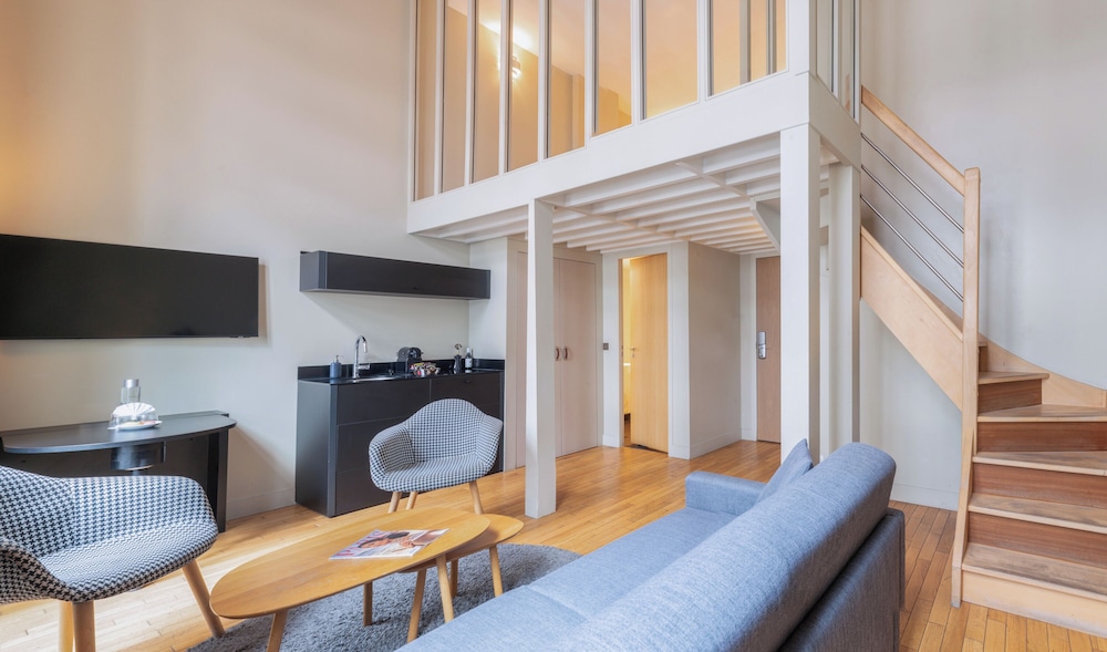 Suites Et Hotel Helzear Etoile 33/56