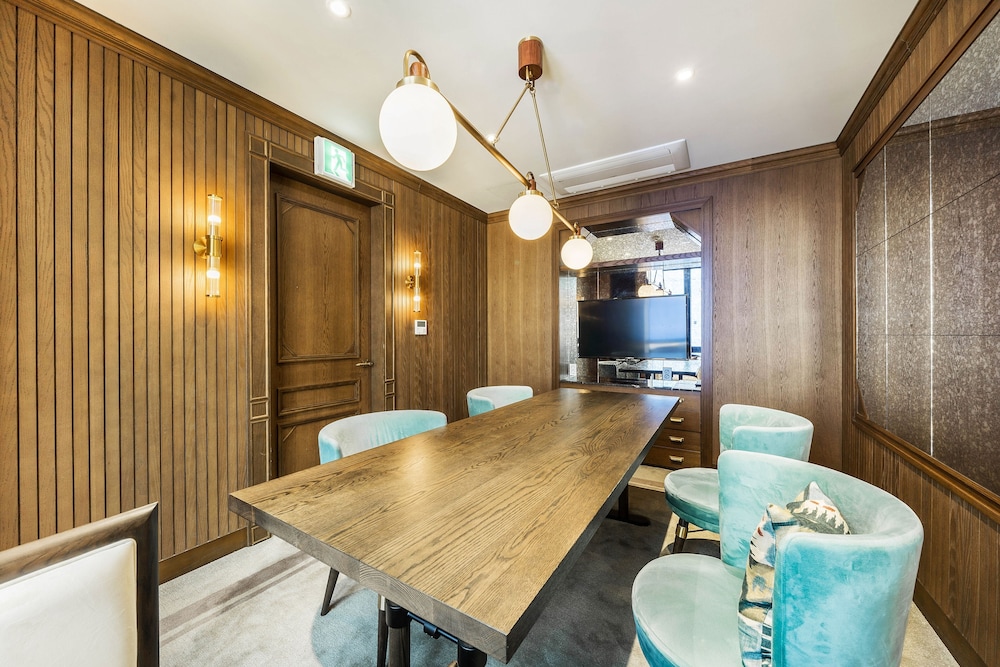 Hotel Crescendo Seoul 38/49