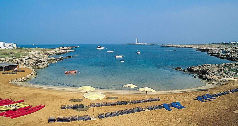 VILLAGGIO APPRODO DI ULISSE 22/33