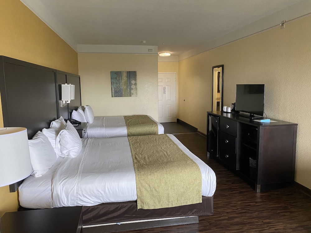 Galveston Beach Hotel 8/42