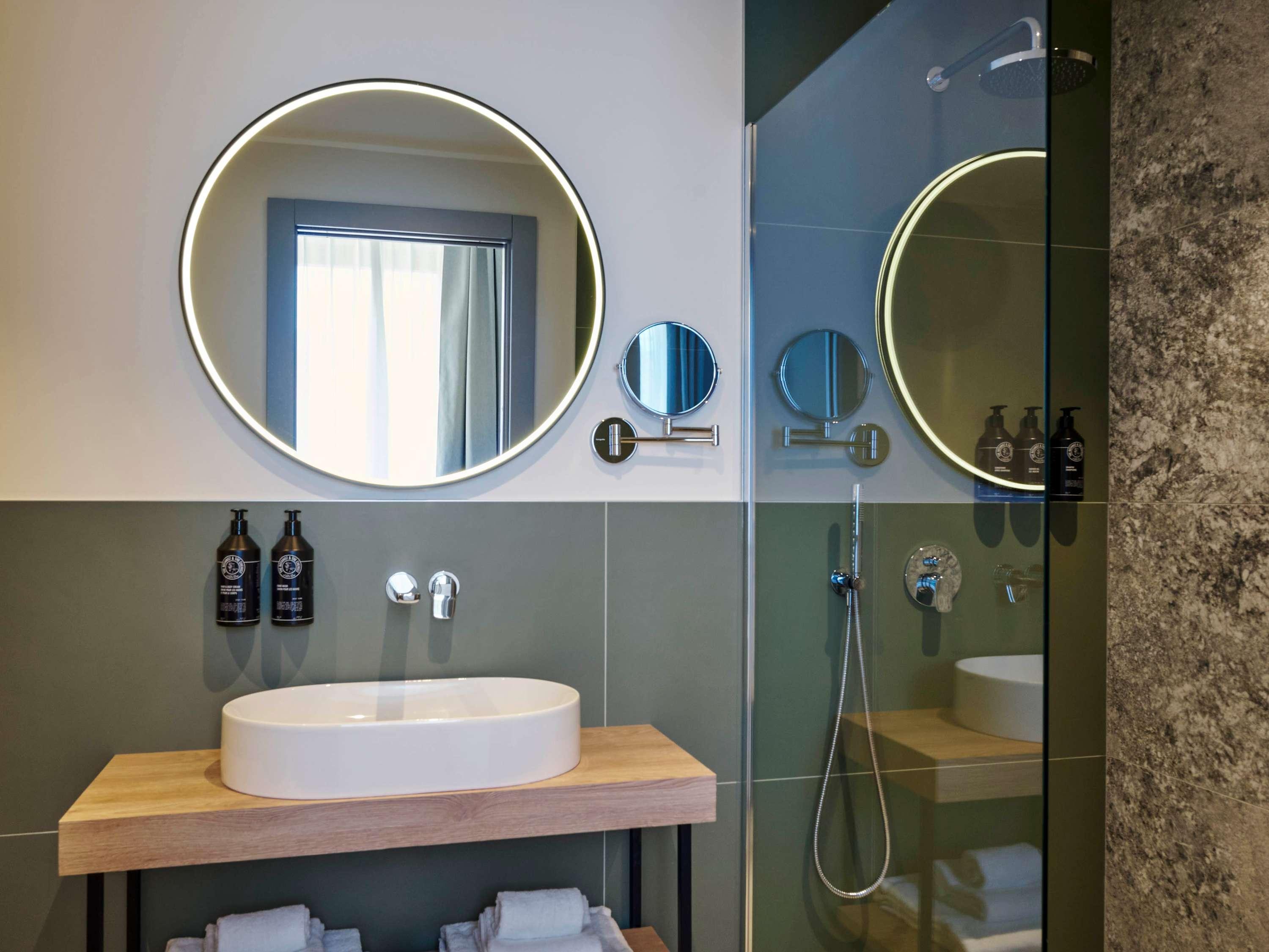 Hotel Giacomo Morra Alba - Handwritten Collection 47/49