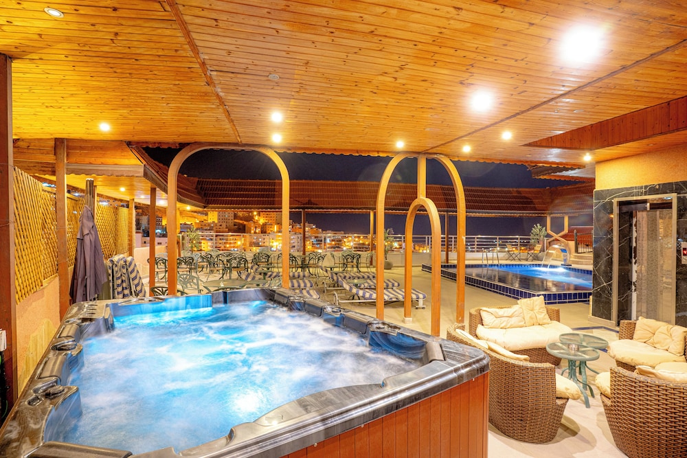 P Quattro Relax Hotel 35/73