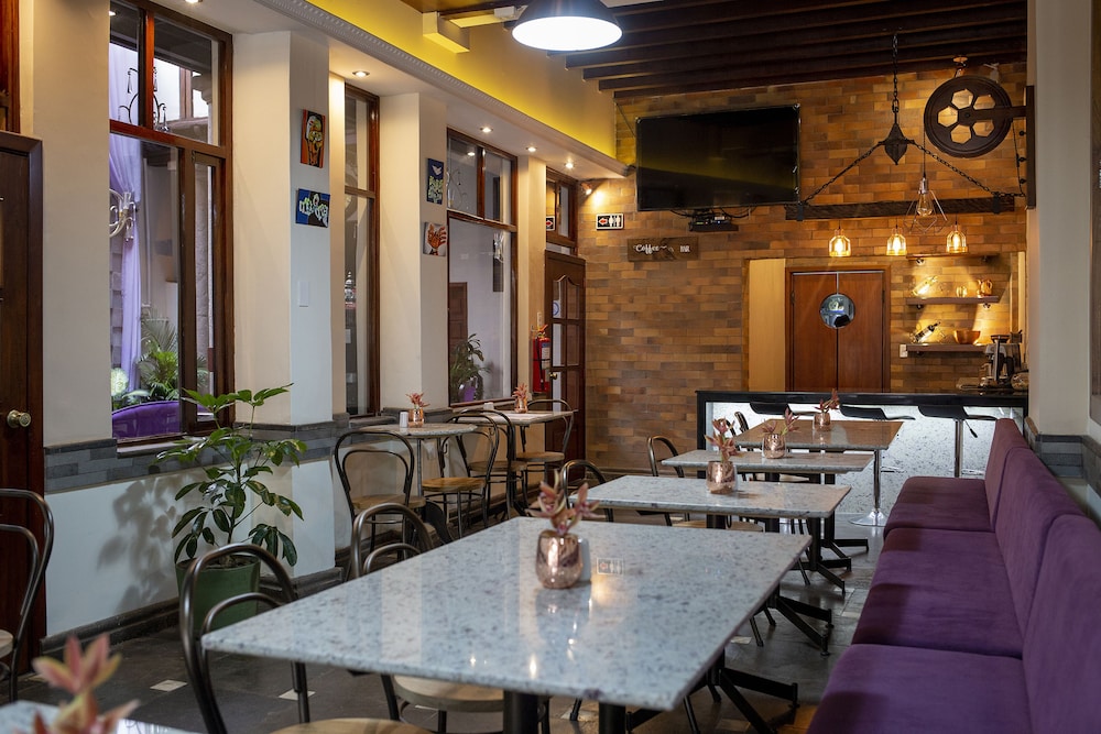 HOTEL COLONIAL SAN AGUSTIN 72/77