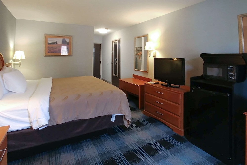 Quality Inn Dublin I-81 25/73