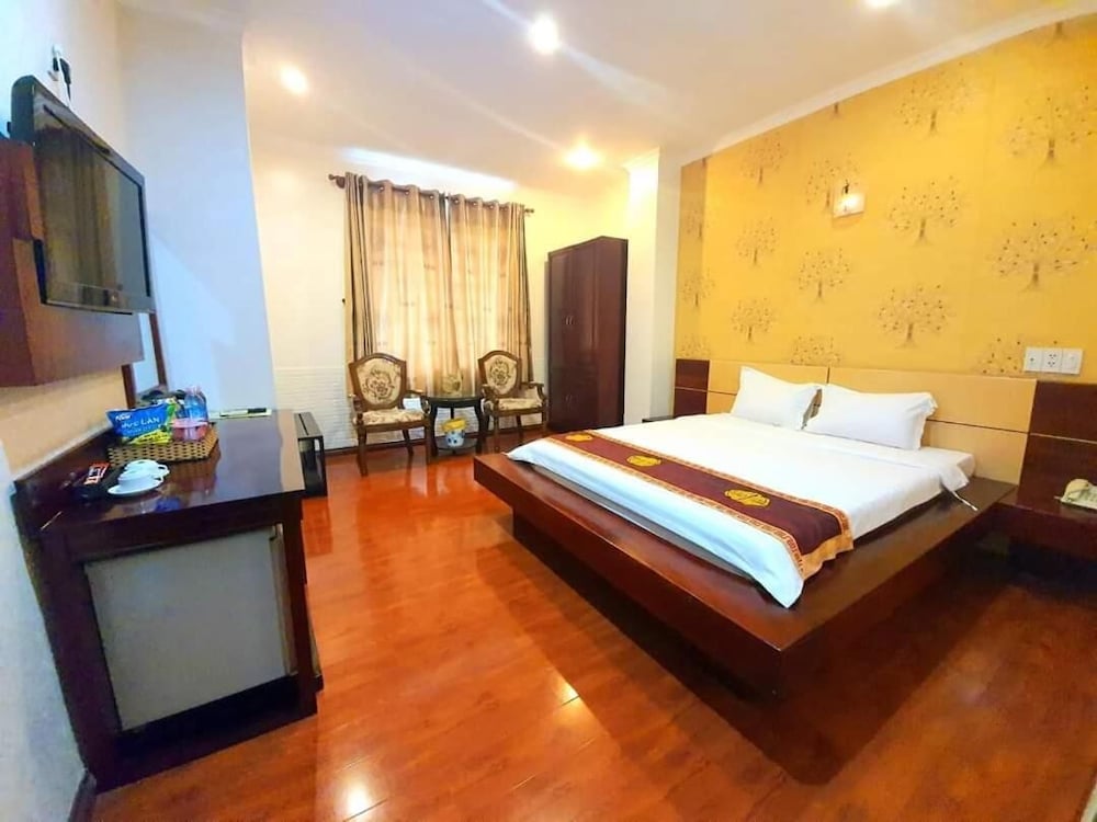 Linh Phuong 2 Hotel 9/64