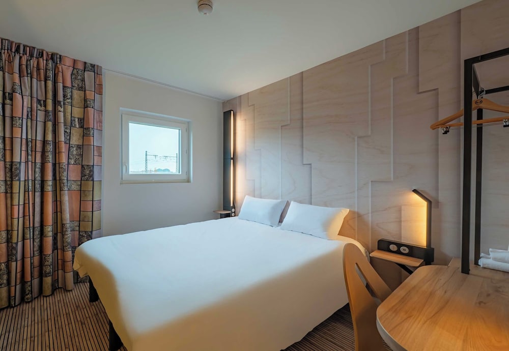 Room at B&B HOTEL Macon Sud, VARENNES-LES-MACON