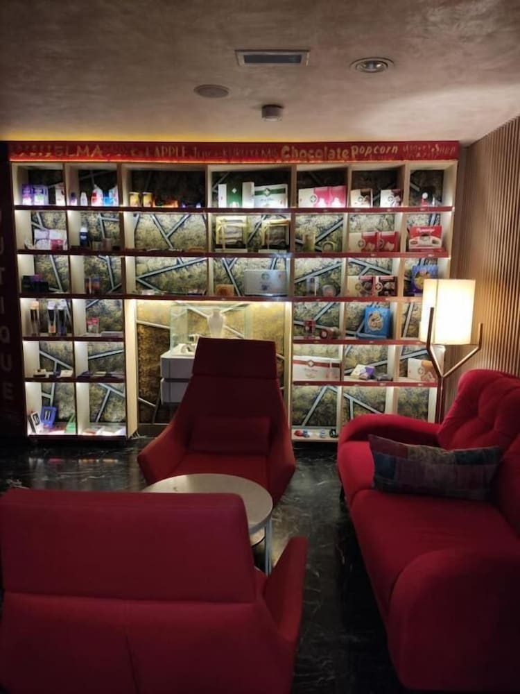 Kuhla Hotel 26/42