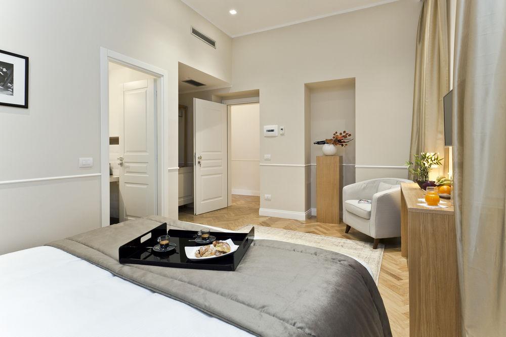 VANITY HOTEL 52/52