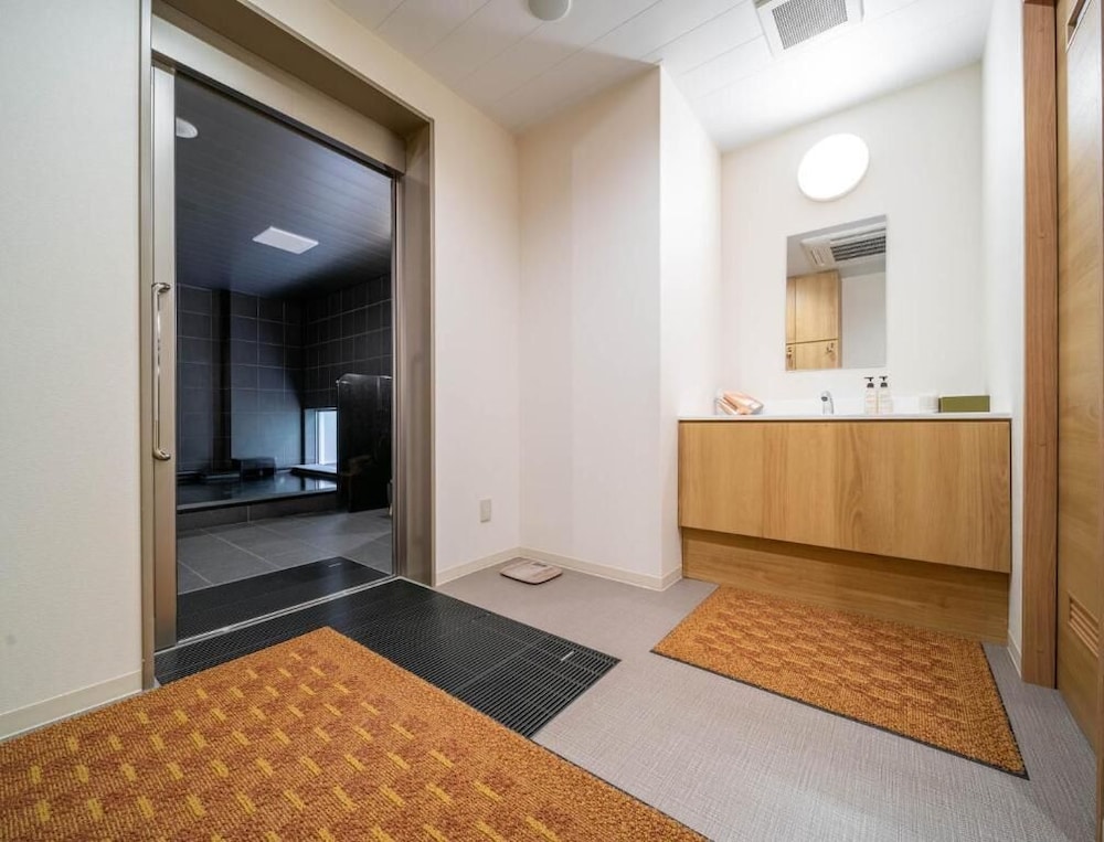 Super Hotel Premier Shimonoseki 50/50