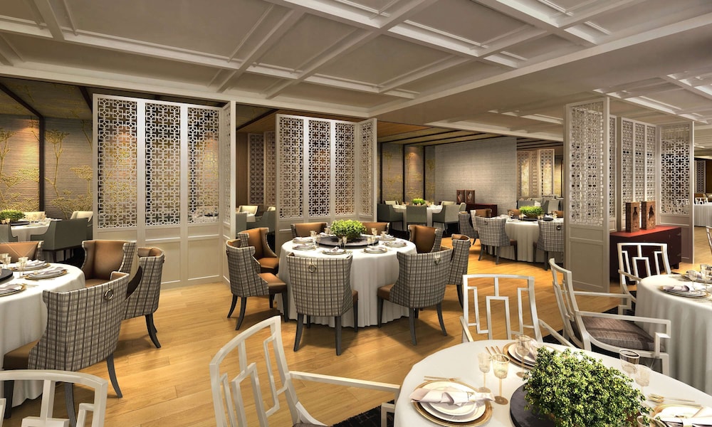 Radisson Hangzhou Qianjiang 47/58