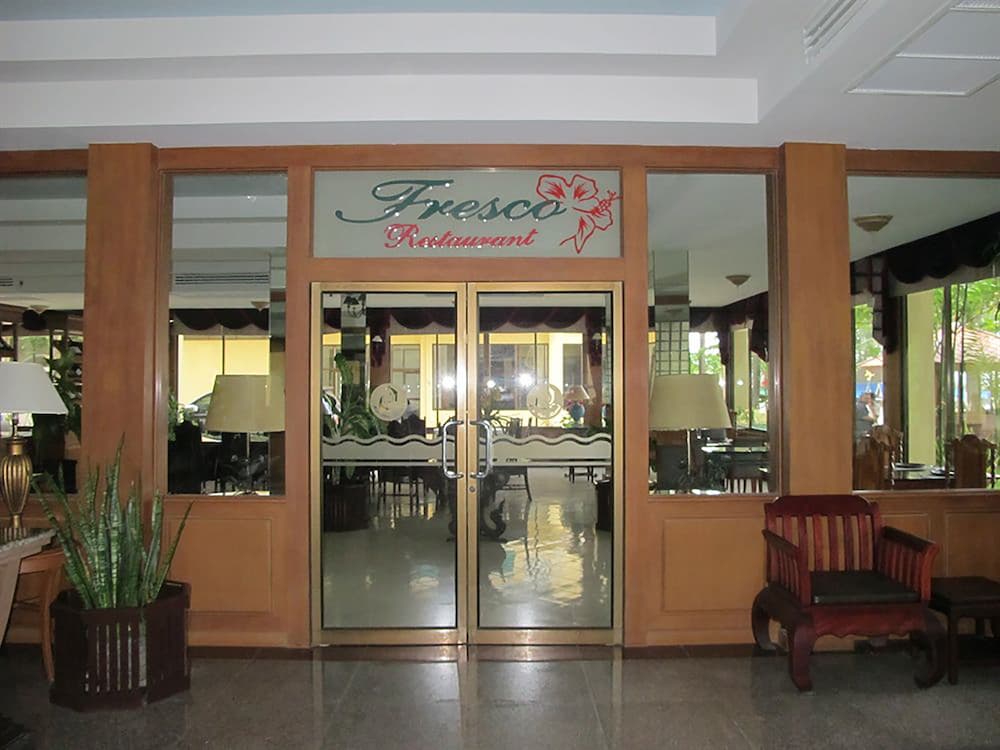 Mae Pim Resort Hotel 13/56