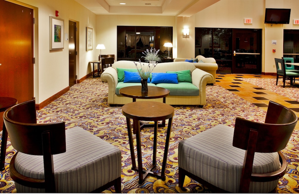 Holiday Inn Express Orlando Ocoee East 32/50