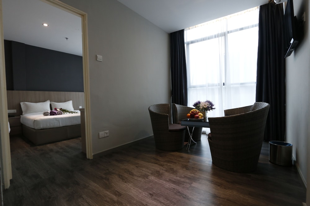 Hotel 99 Pudu 54/66