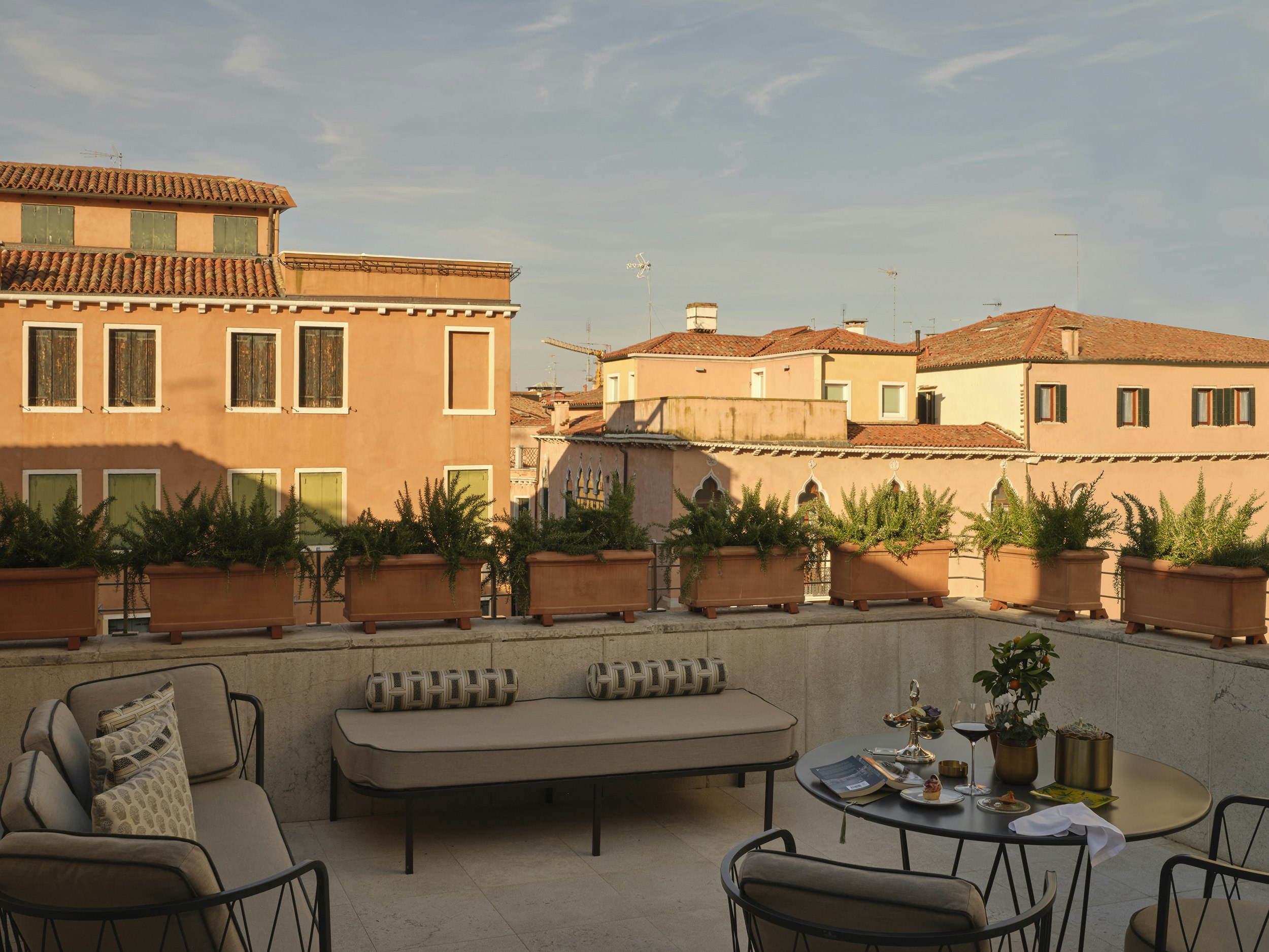 Hotel Violino D'Oro 99/107