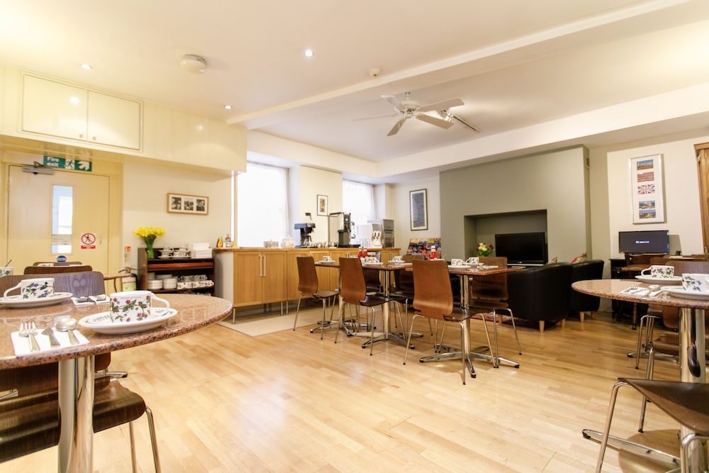 Jesmond Hotel 37/50