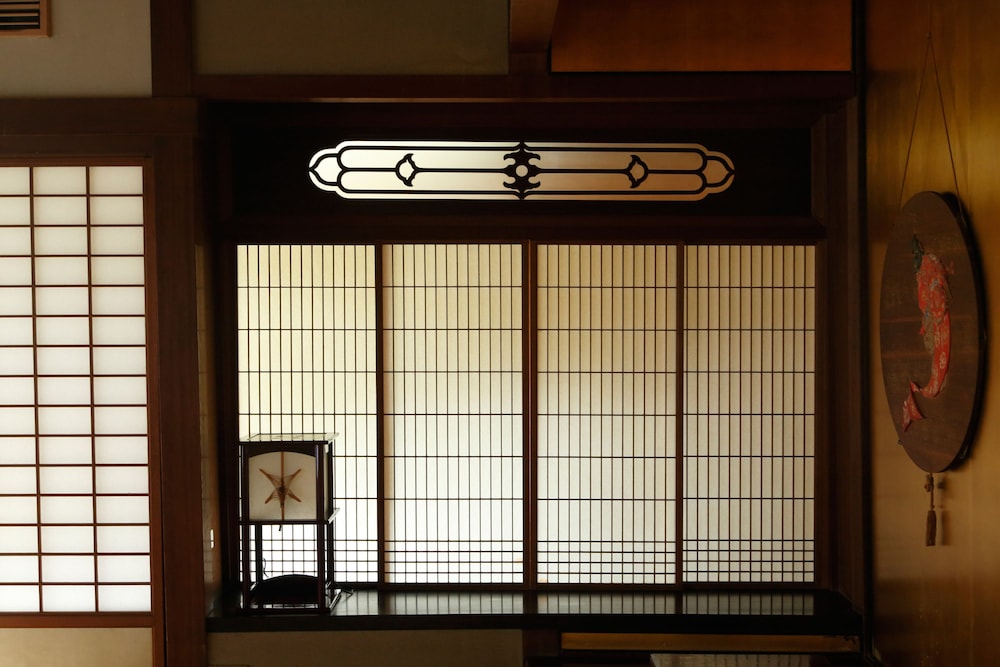 Kotohira Kadan 24/50