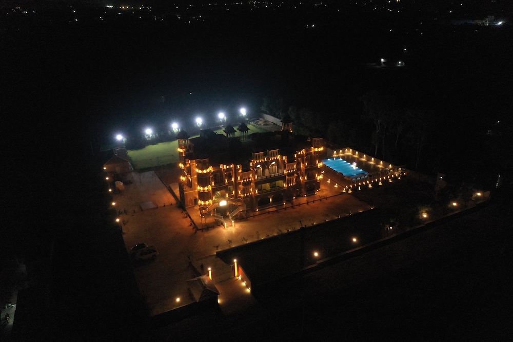 The Biletha Bagh 4/24