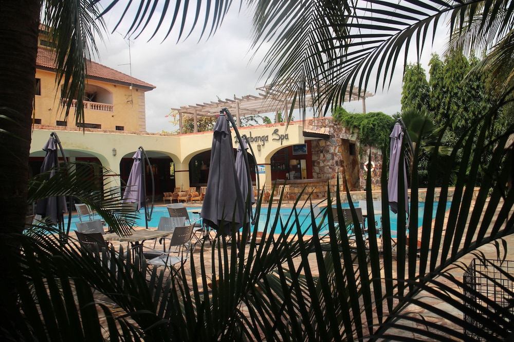 Accra Royal Castle Apartments Suites 42/48