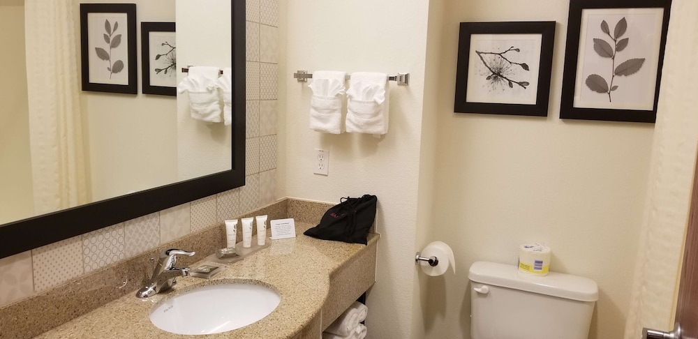 Country Inn and Suites by Radisson Canton, GA 9/21