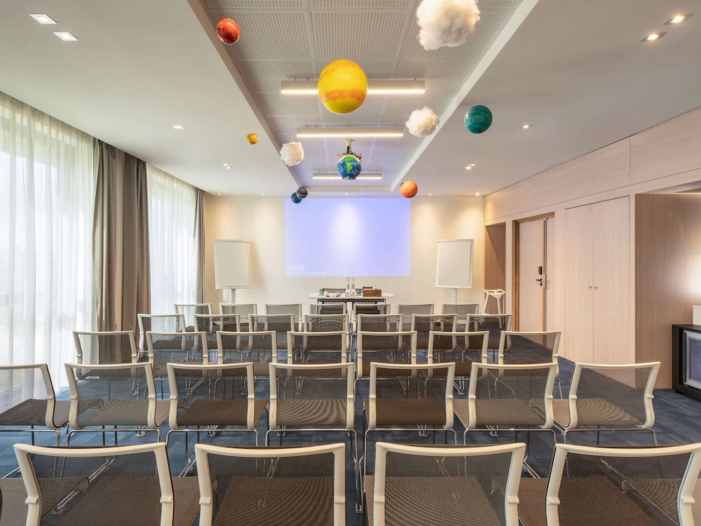 Novotel Paris Coeur D Orly Airport 61/72