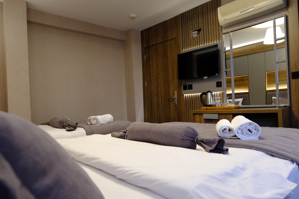 Best House Hotel 10/58