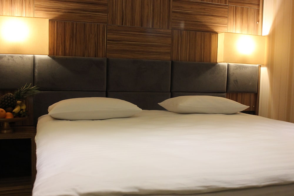 Neba Royal Hotel 22/50
