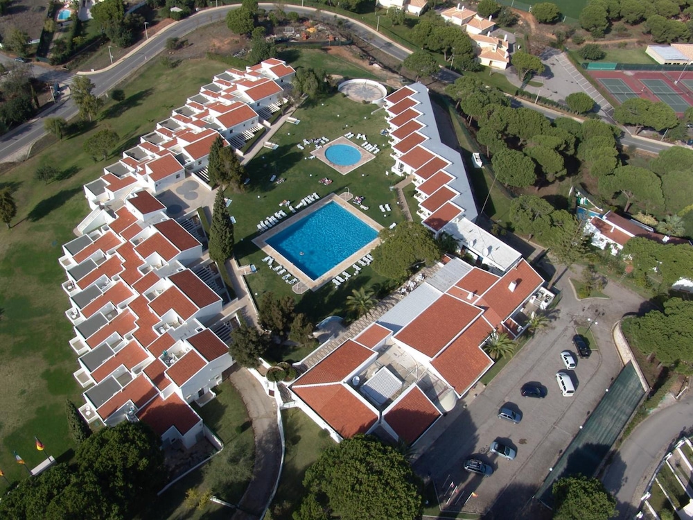 Hotel Apartamento Do Golfe 46/50