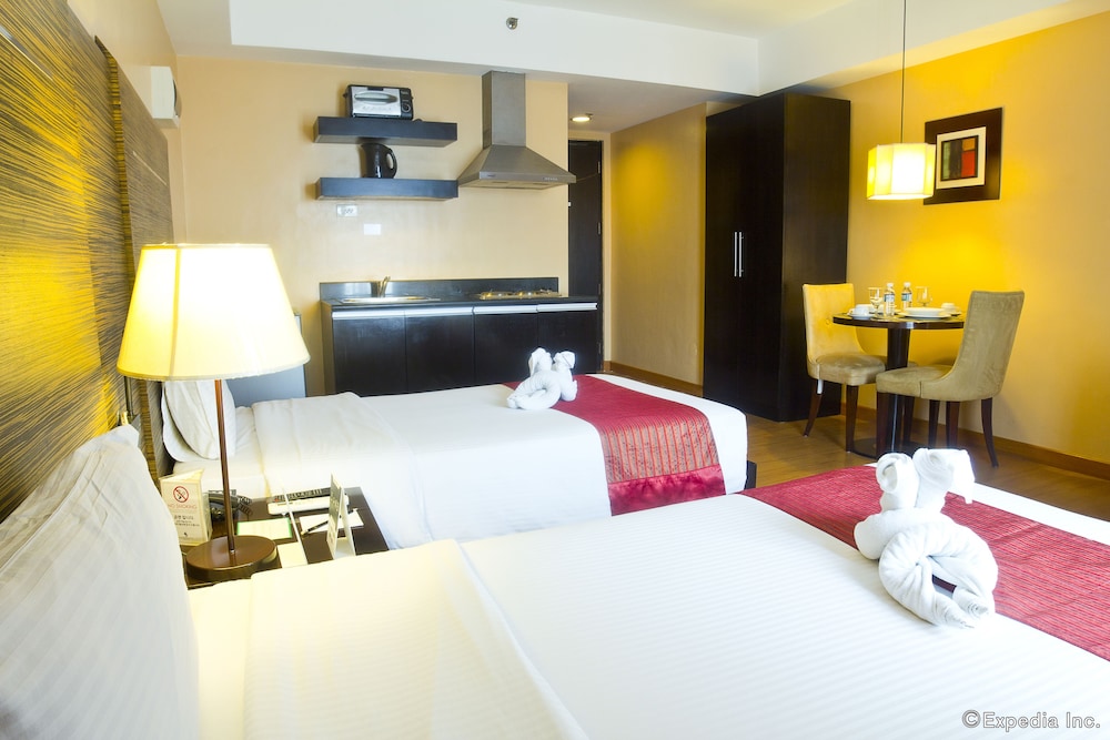 Lancaster Hotel Manila 16/45