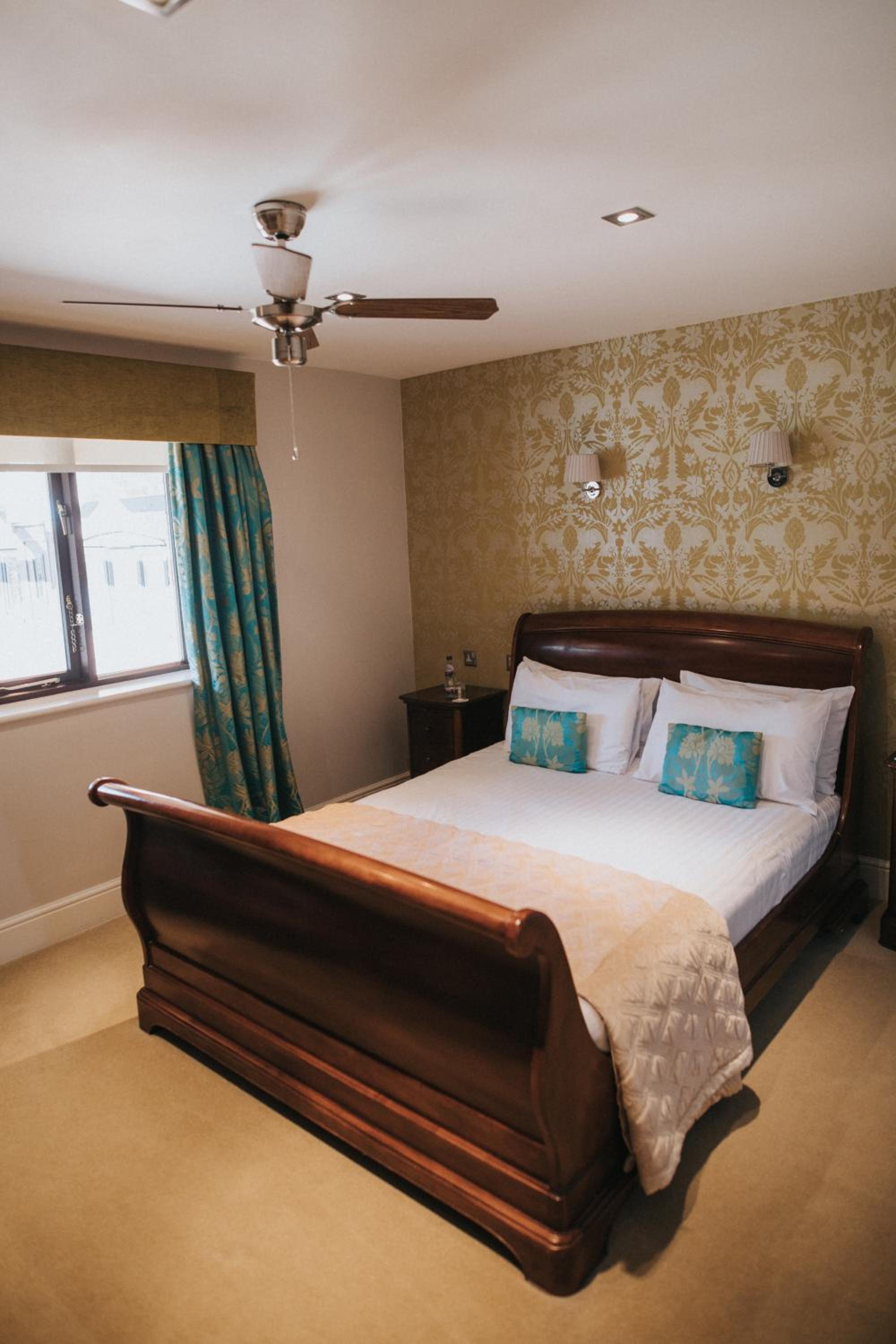 Hall Farm Hotel And Restaurant 15/58
