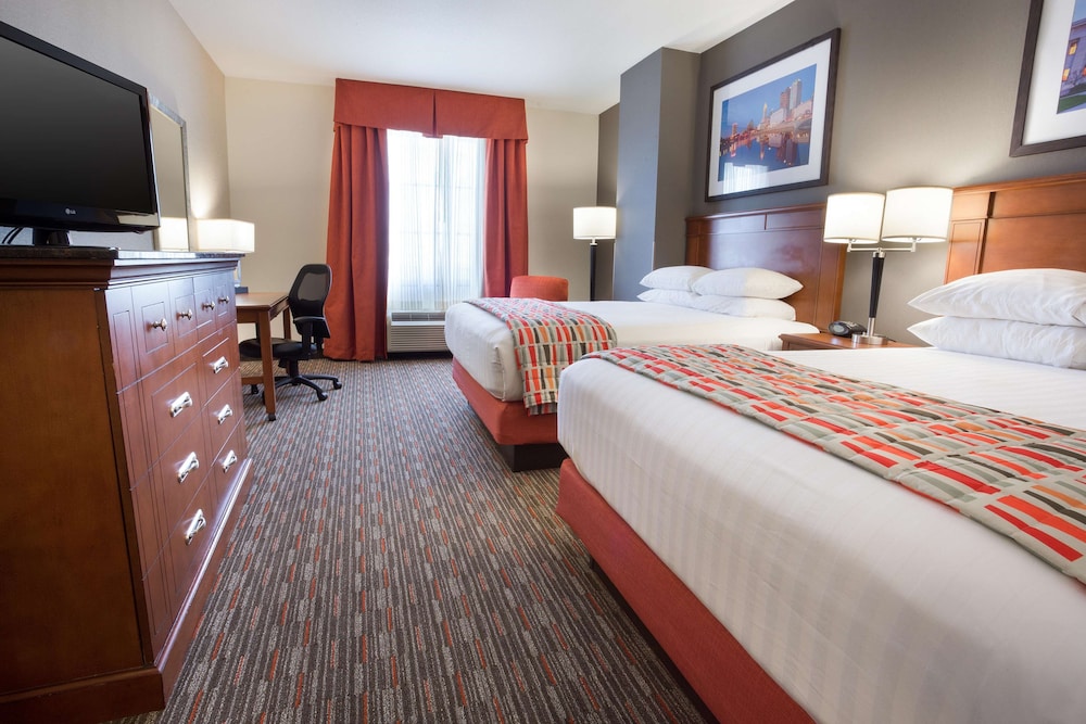Drury Inn and Suites Columbus Grove City 4/50