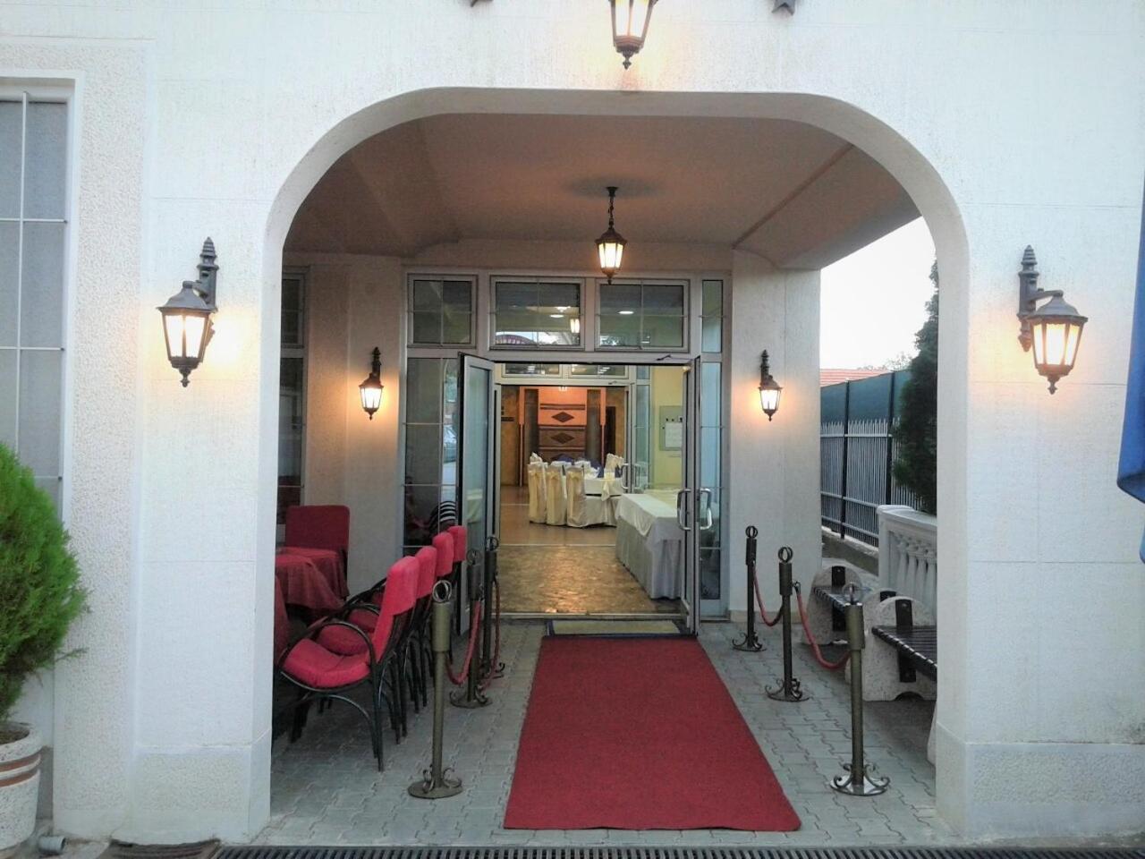 Tehnograd Hotel 7/55