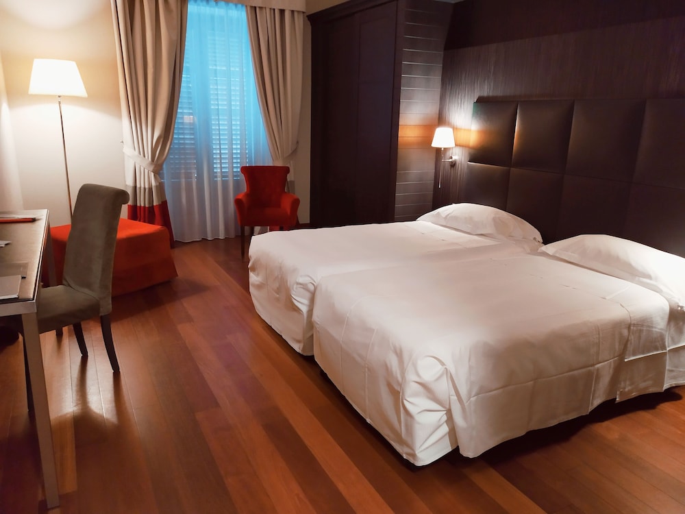 Hotel Porta Felice & Spa 24/66