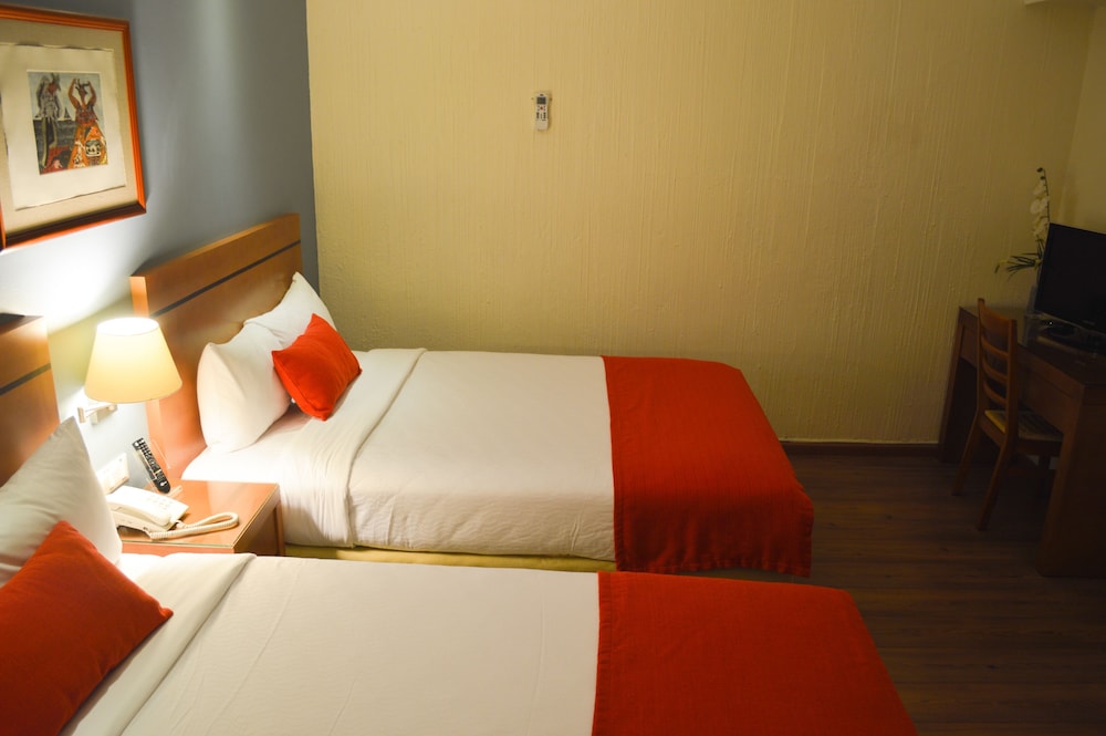 Hotel Abu 22/63