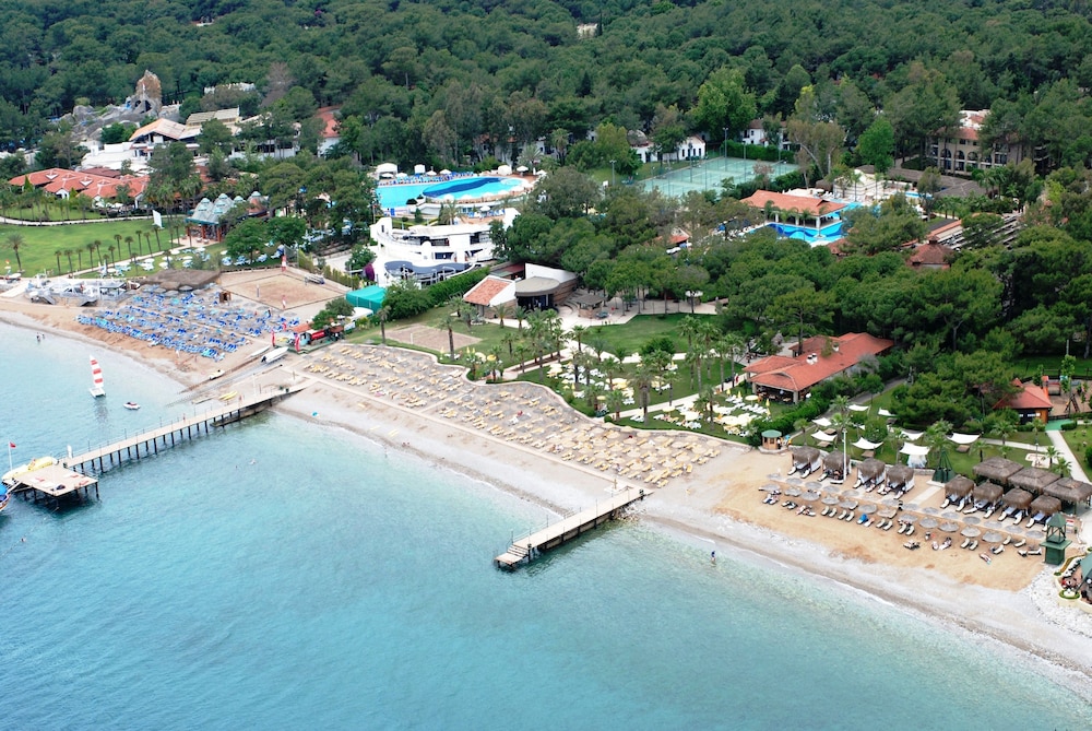 Champion Holiday Village All Inclusive 48/50
