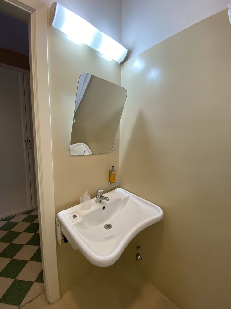 Basilica Hotel 50/50
