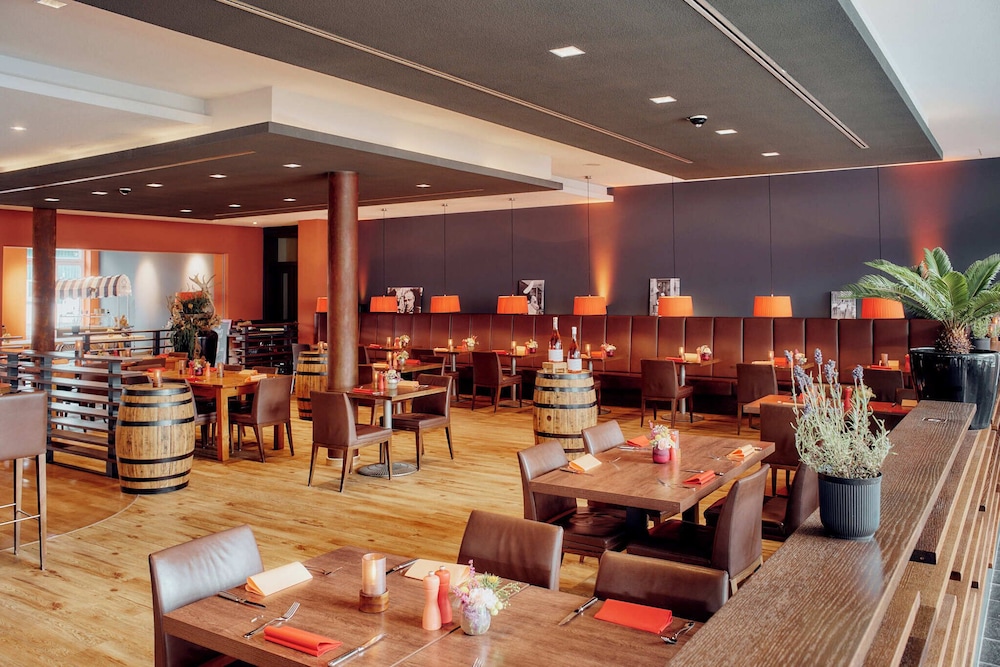 Steigenberger Hotel Treudelberg Hamburg 51/69