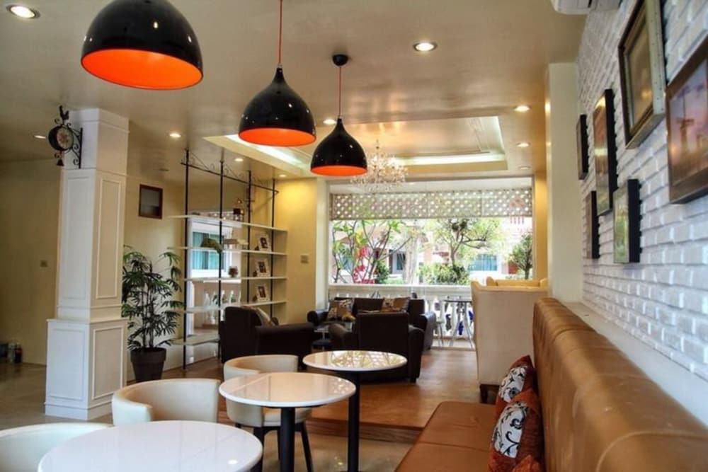 Nuntiya Terrace 43/49
