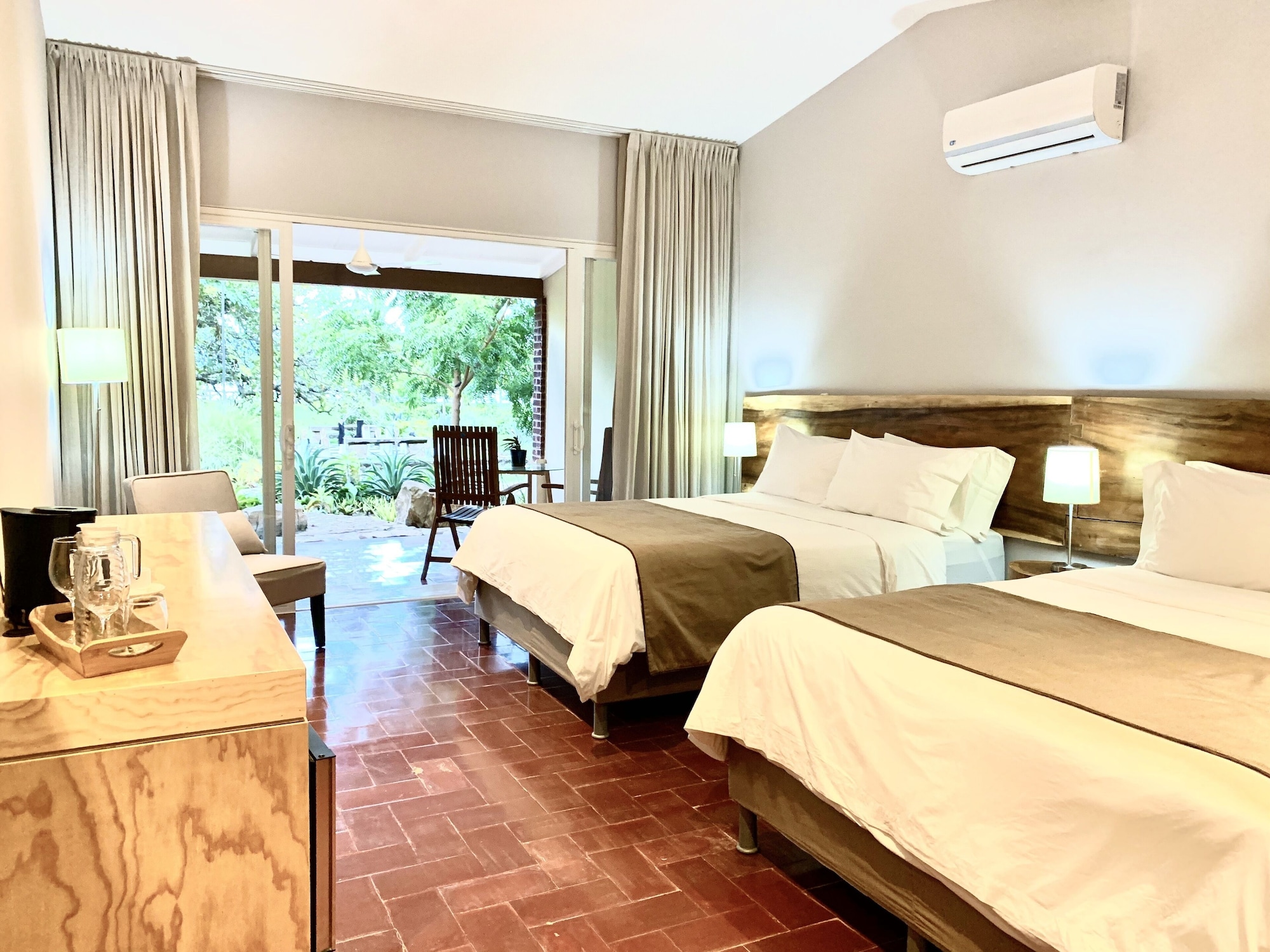 Deluxe Two Queen Bed