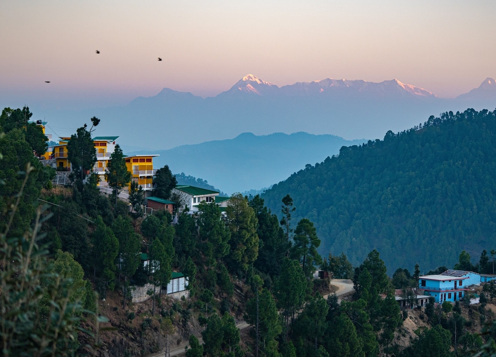 JuSTa Luxe Mukteshwar Retreat and Spa Mukteshwar 38/50